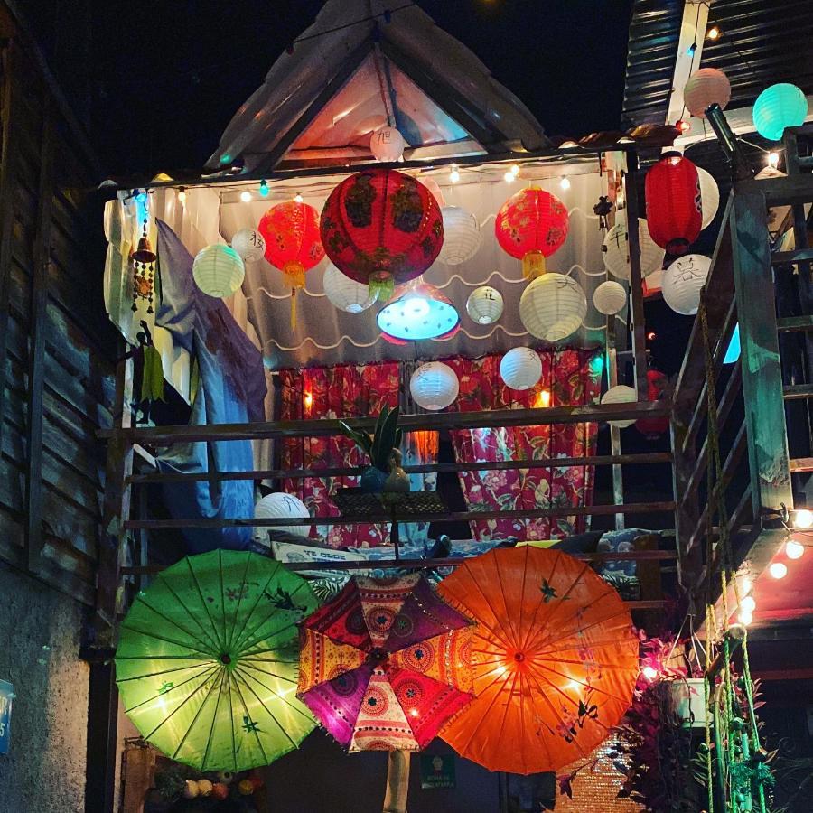ホテル El Patio Azul コンスタンサ エクステリア 写真