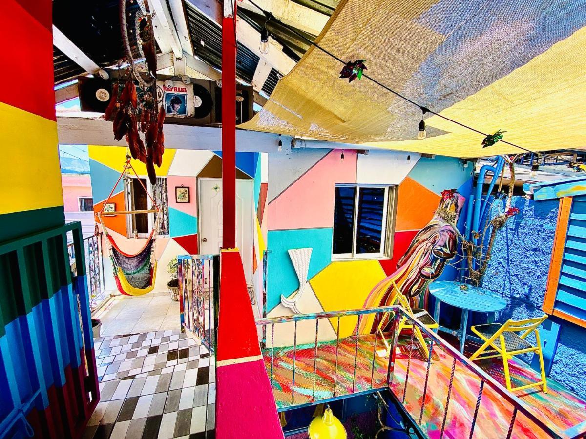 ホテル El Patio Azul コンスタンサ エクステリア 写真